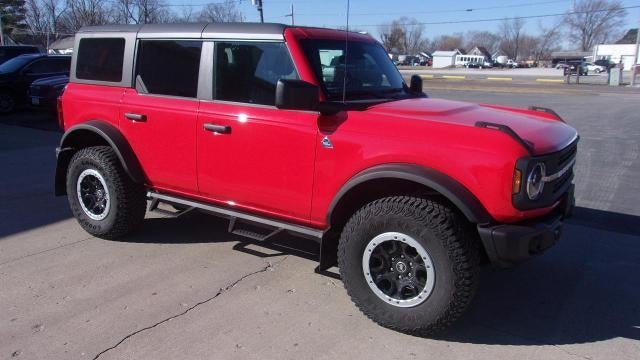 2023 Ford Bronco Base